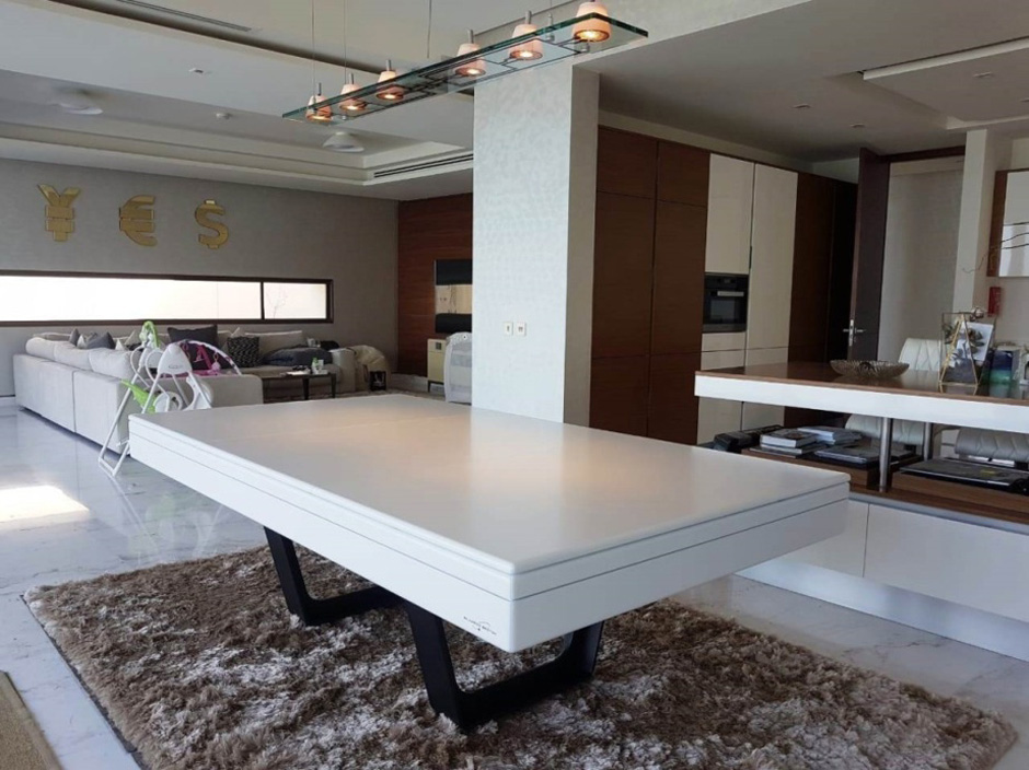 Table de billard Aero design de Billards Bréton convertible en table