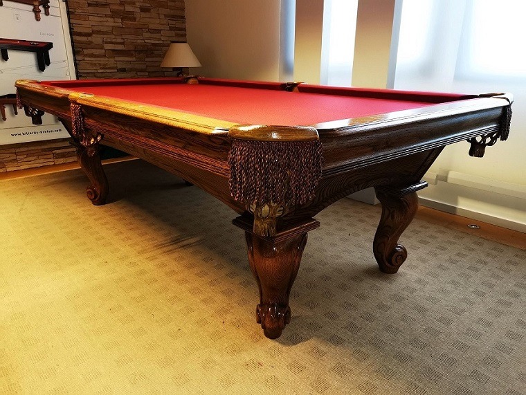 Tradition style second hand US pool table