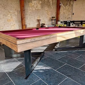 Billard break modifié avec cadre de bandes type "AERO" finition chêne vieilli et pietement noir