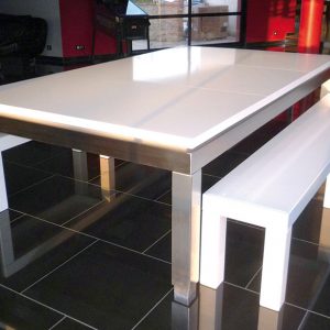 Table de billard blanche Manhattan de Billads Bréton transformé en table de salon